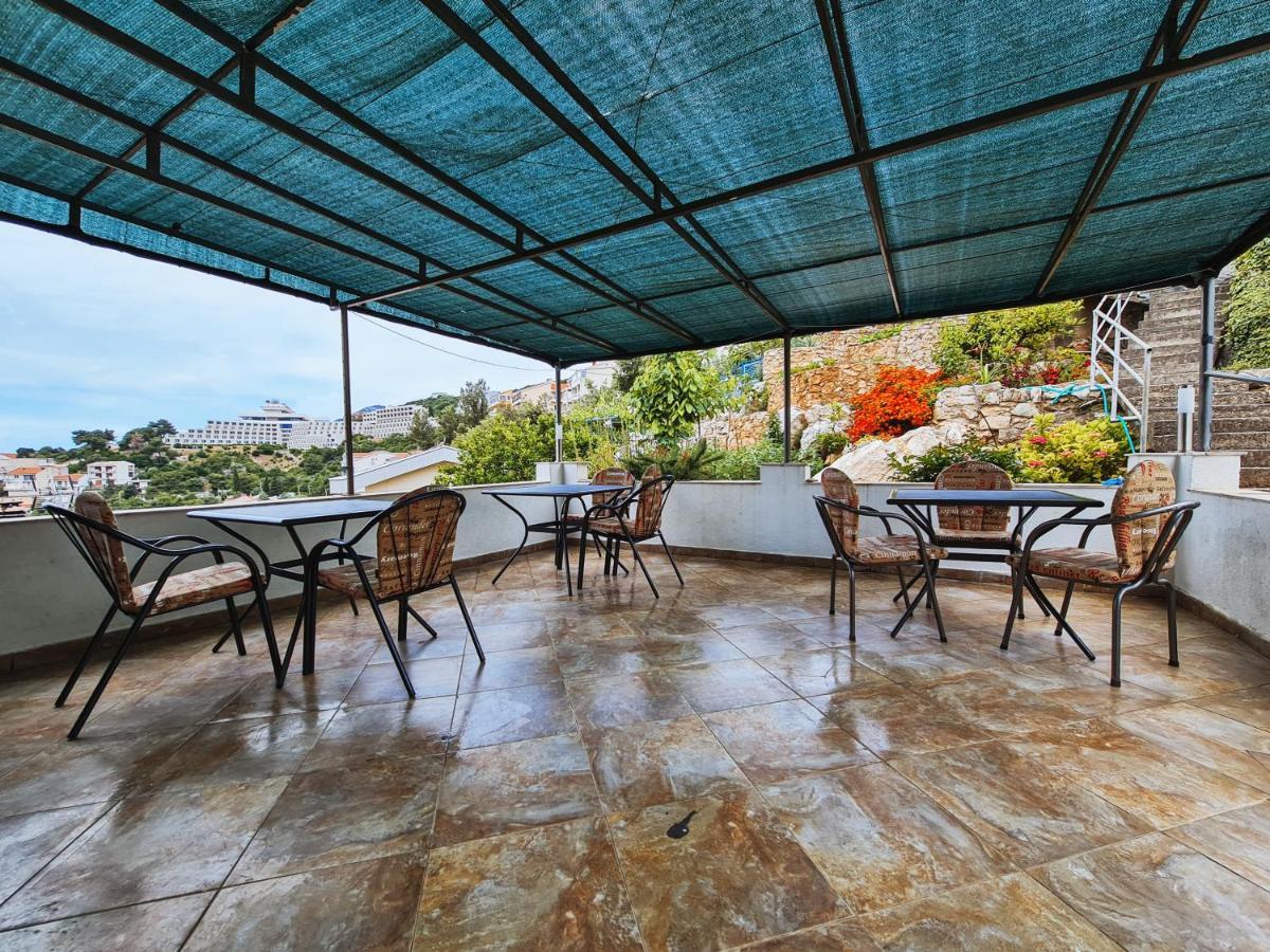 נאום Guest House Davorka מראה חיצוני תמונה