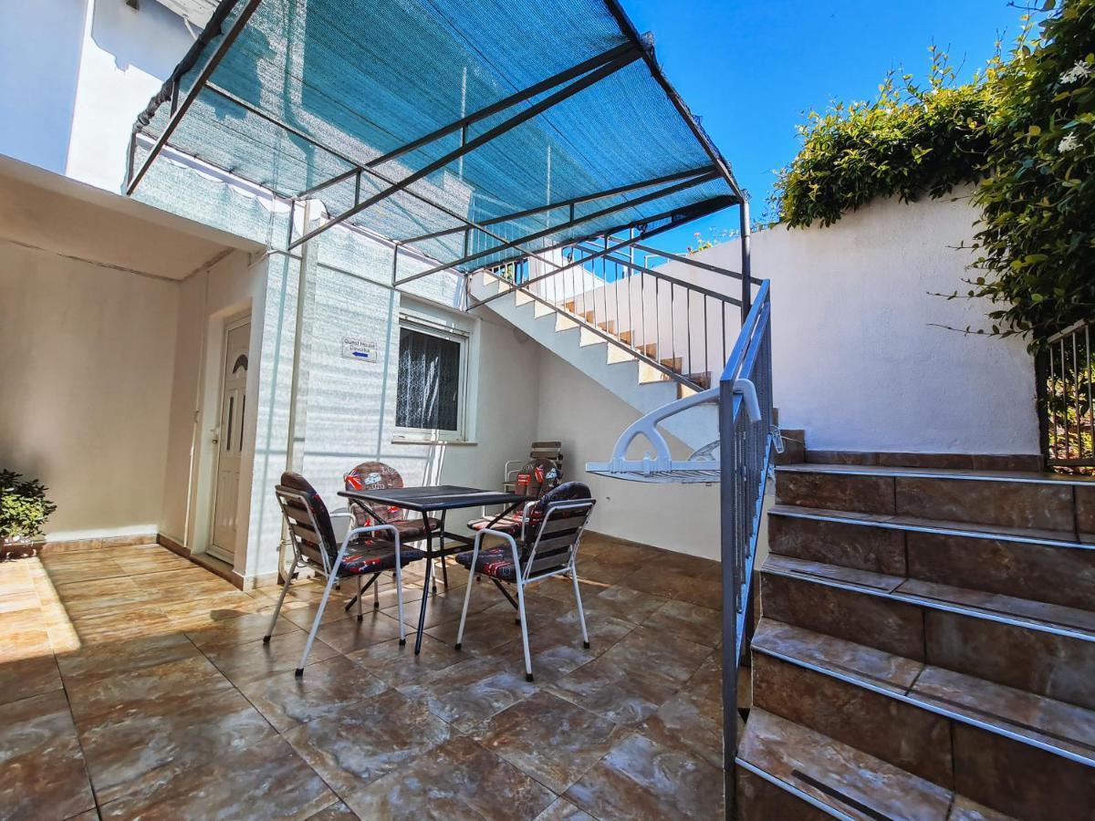נאום Guest House Davorka מראה חיצוני תמונה